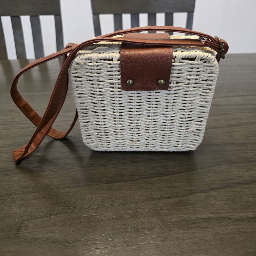 Mini Stylish Cream and Brown Woven Crossbody Bag - Picture 9 of 12